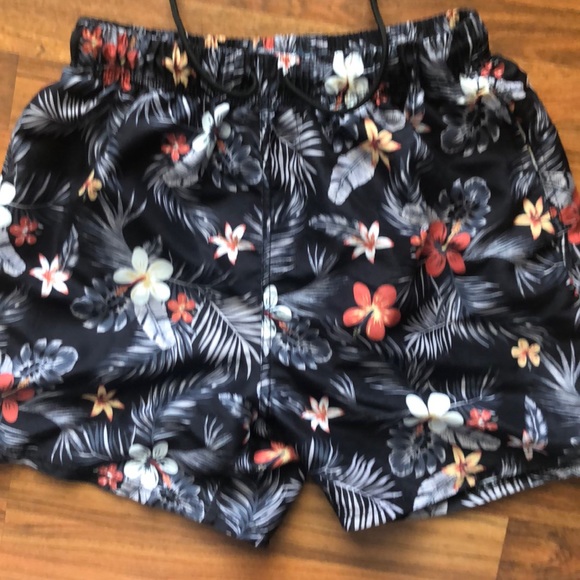 Floral Swim Trunks - Picture 2 of 6